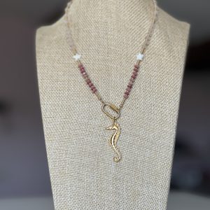 Atelier CVL collier quartz, rhodonites facettées et étoiles de nacre