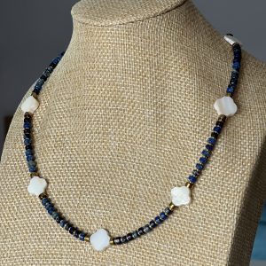 Collier nacre et régalite Atelier CVL