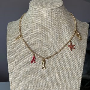 Atelier CVL Collier – ras de cou – 5 breloques