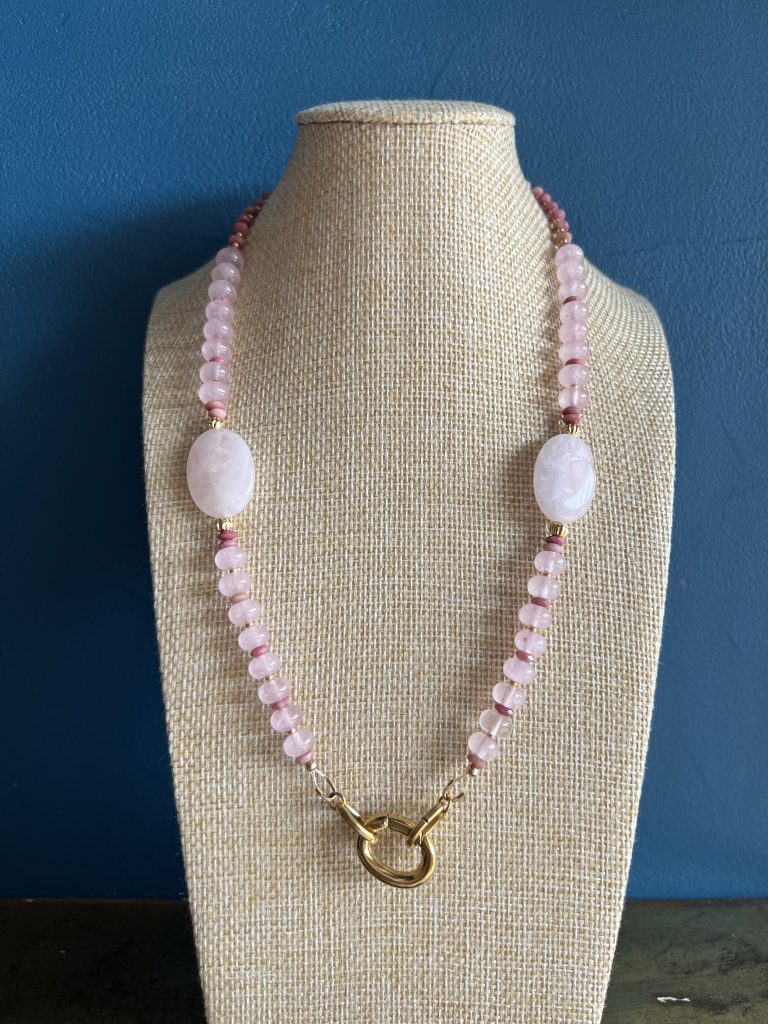 Rosy Collier Quartz Rhondonite Atelier CVL