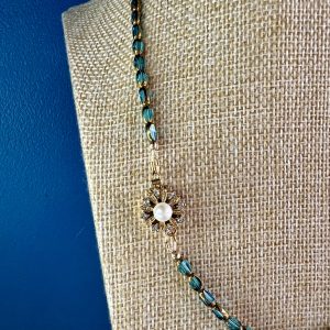 Collier Victoria fermoir fleur Atelier CVL